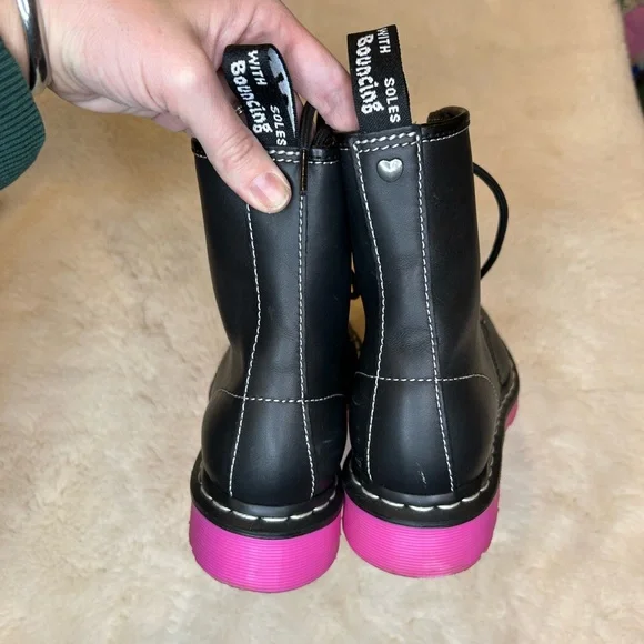 Dr. Martens 1460 Pink Sole Wanama Leather Jungle Zip Boots 6 - Picture 8 of 10